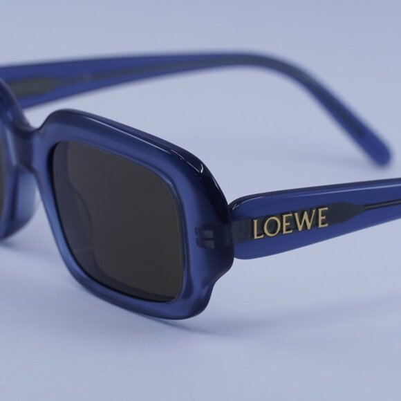 Loewe LW40158I 84E Sunglasses Shiny Blue Rectangle Frame - Picture 8 of 10